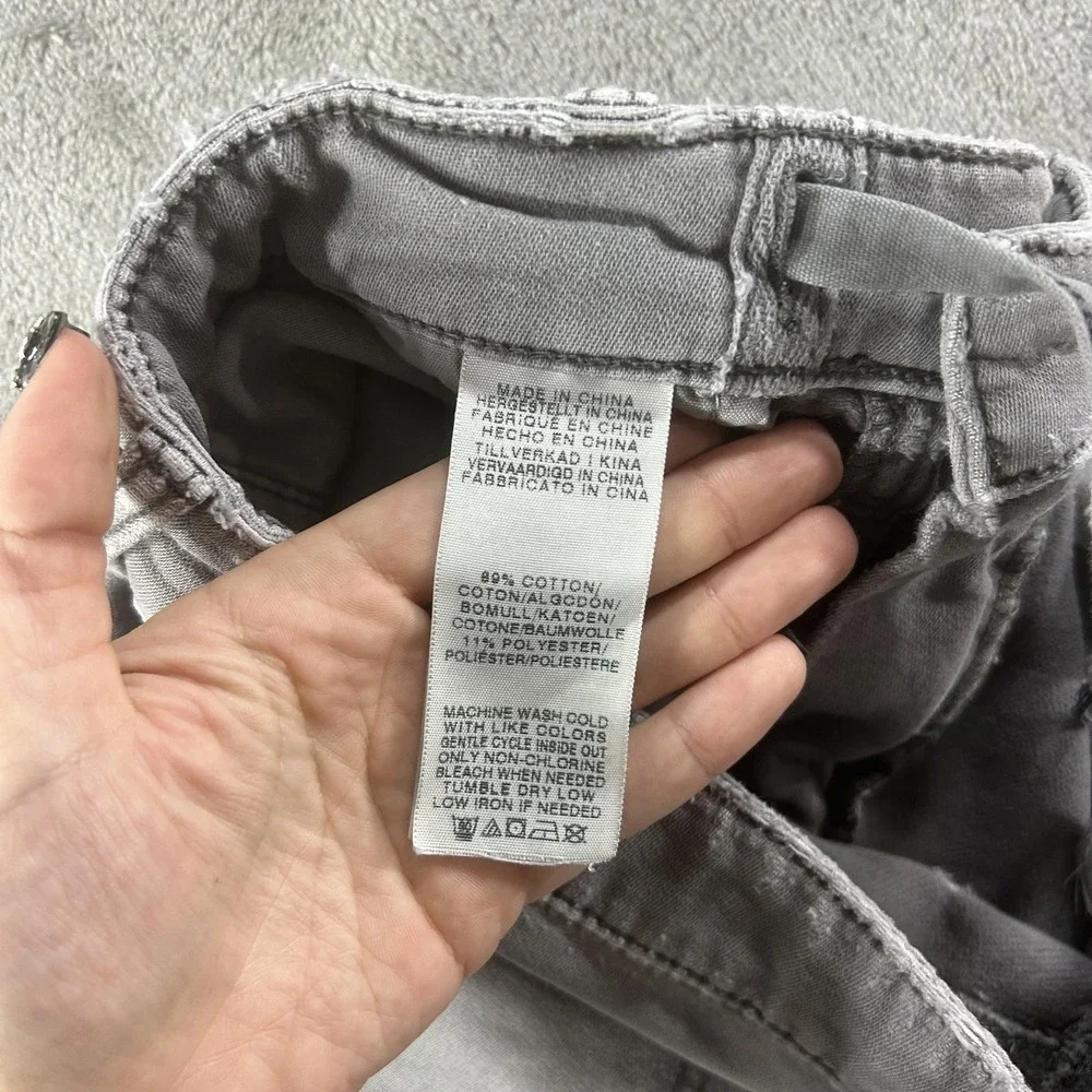 True Religion Runner Relaxed Jeans Mens 31x29 Gray Med Wash Tapered Cuffed